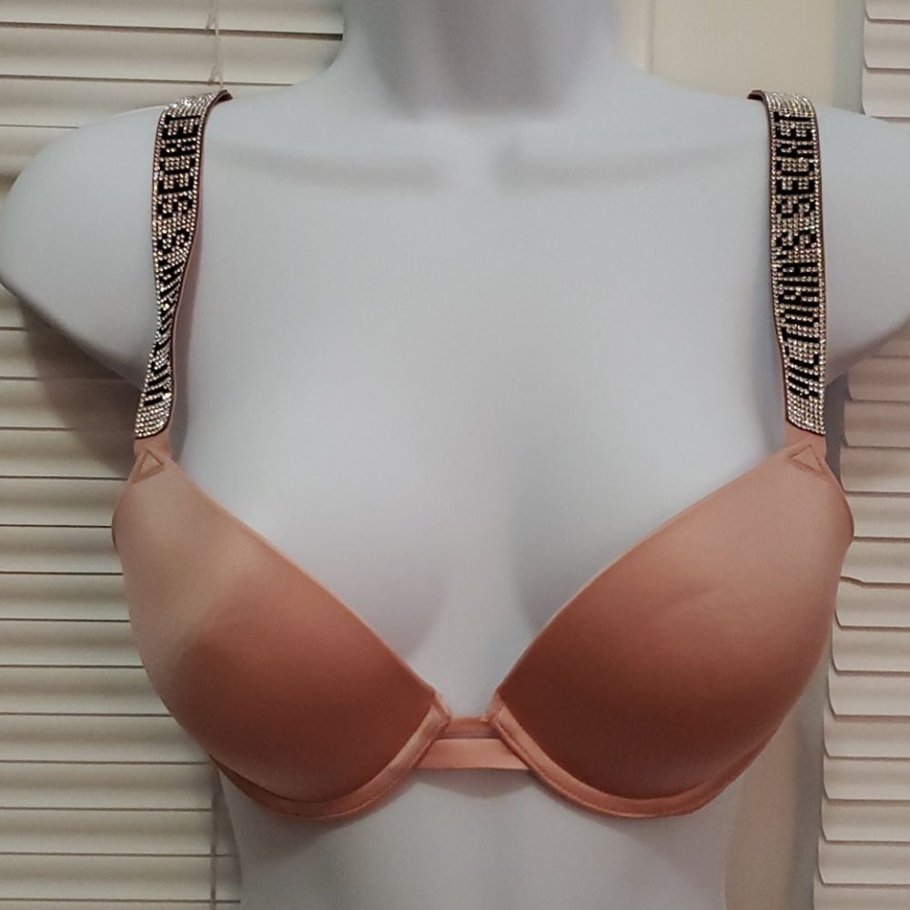 Victoria's Secret Peach Bra with bling 34B